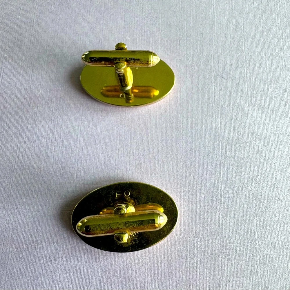 Vintage Gold Tone Etched Marlin Fish Bullet Style Cufflinks Mens Jewelry Luxury